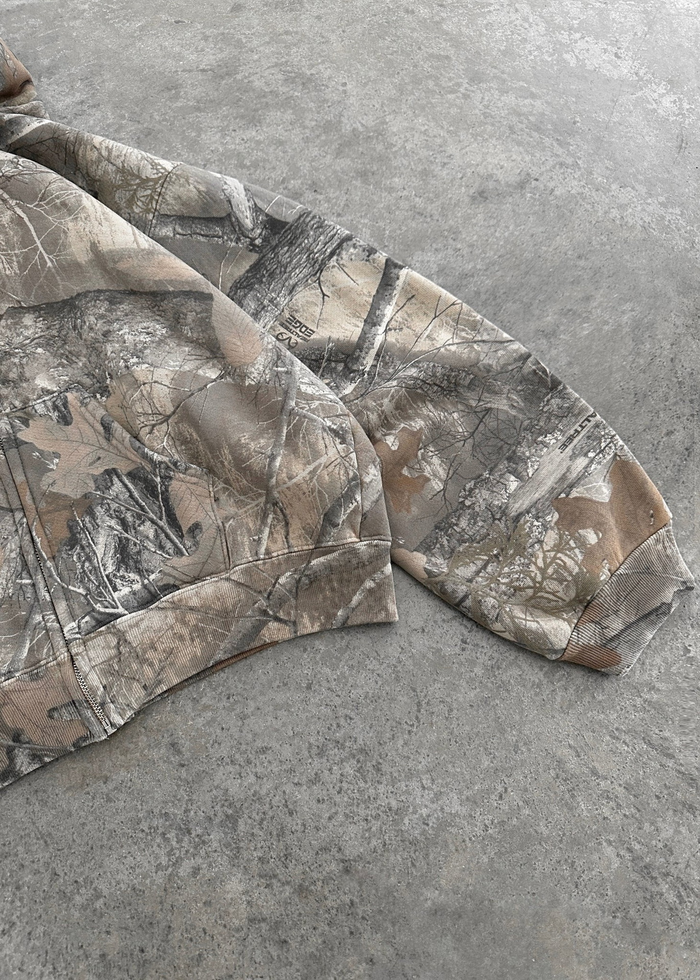 Sweat à capuche rétro camouflage urbain